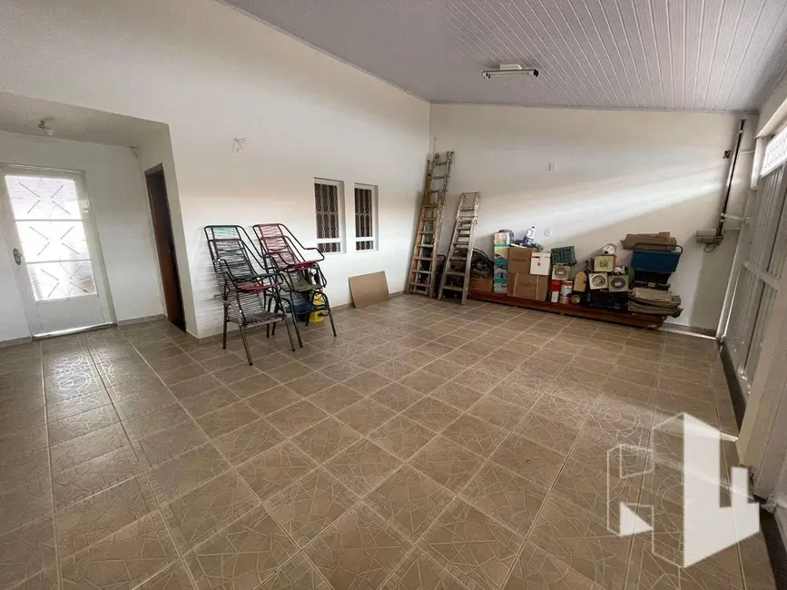 Foto 2 de Casa com 3 quartos à venda, 175m2 em Jardim Olímpia, Jau - SP