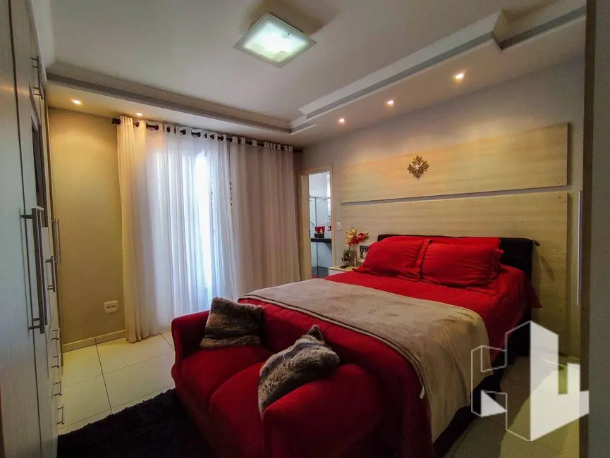 Foto 8 de Casa com 3 quartos à venda, 360m2 em Jardim Parati, Jau - SP