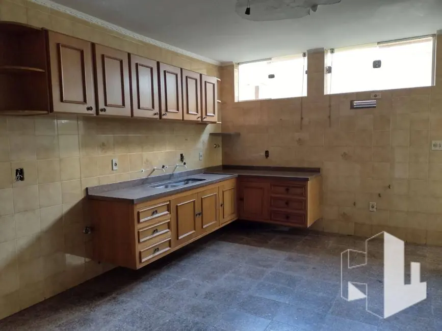 Foto 4 de Casa com 4 quartos à venda, 268m2 em Jardim Netinho Prado, Jau - SP