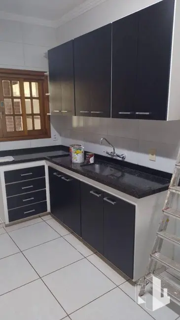 Foto 6 de Casa com 3 quartos à venda, 140m2 em Jardim Cila de Lúcio Bauab, Jau - SP