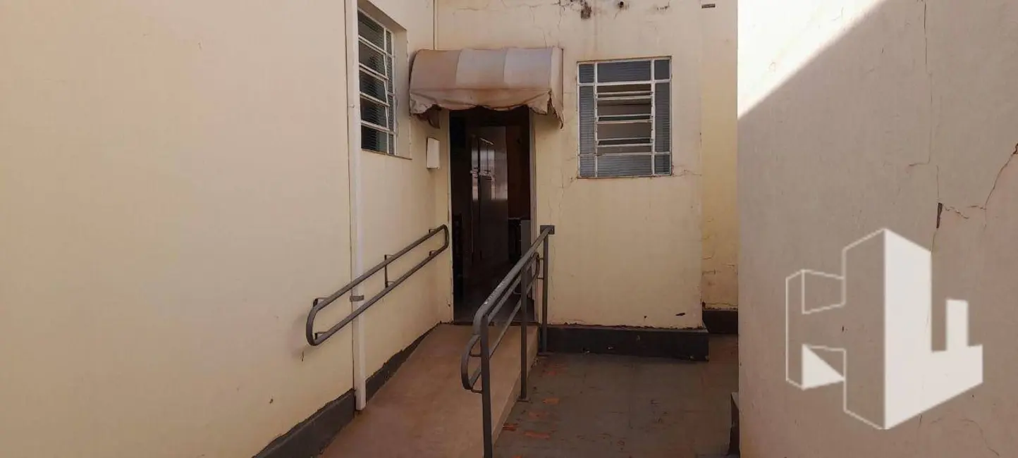 Foto 6 de Casa com 5 quartos à venda, 528m2 em Chácara Braz Miraglia, Jau - SP