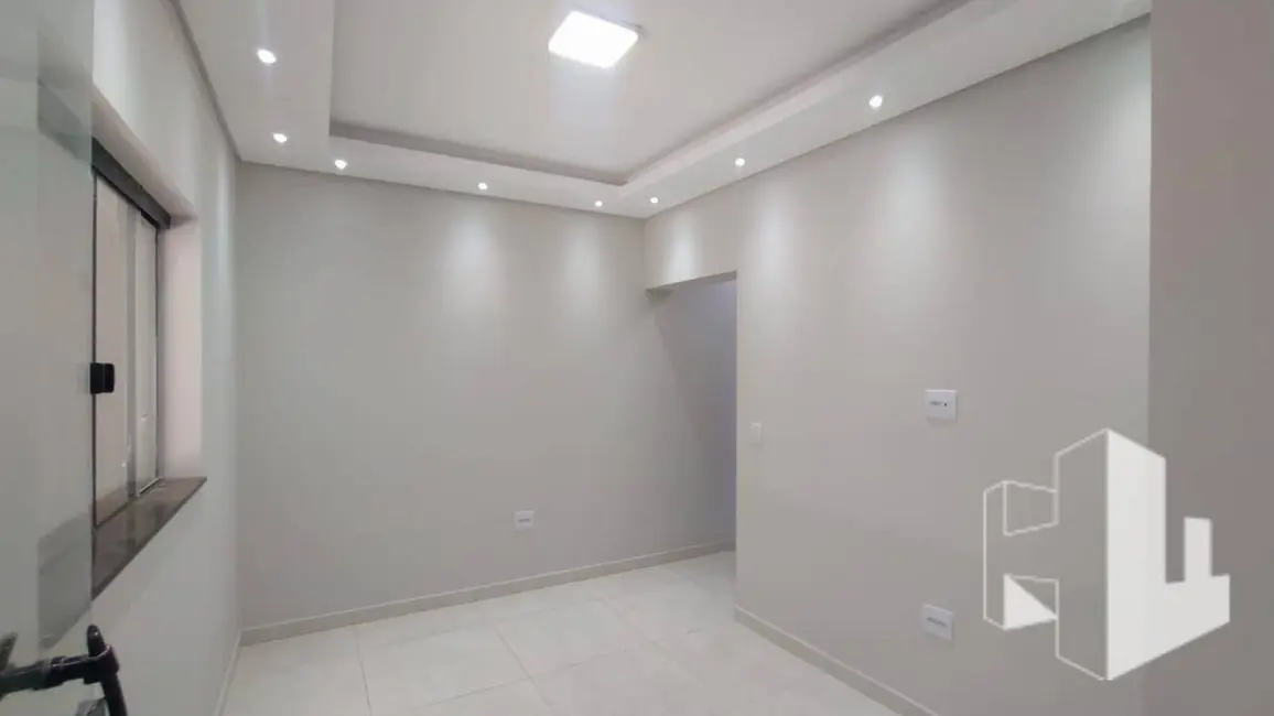Casa com 2 quartos para alugar, 88m2 em Vila Carvalho, Jau - SP - imagem 1 Foto 1 de Casa com 2 quartos para alugar, 88m2 em Vila Carvalho, Jau - SP