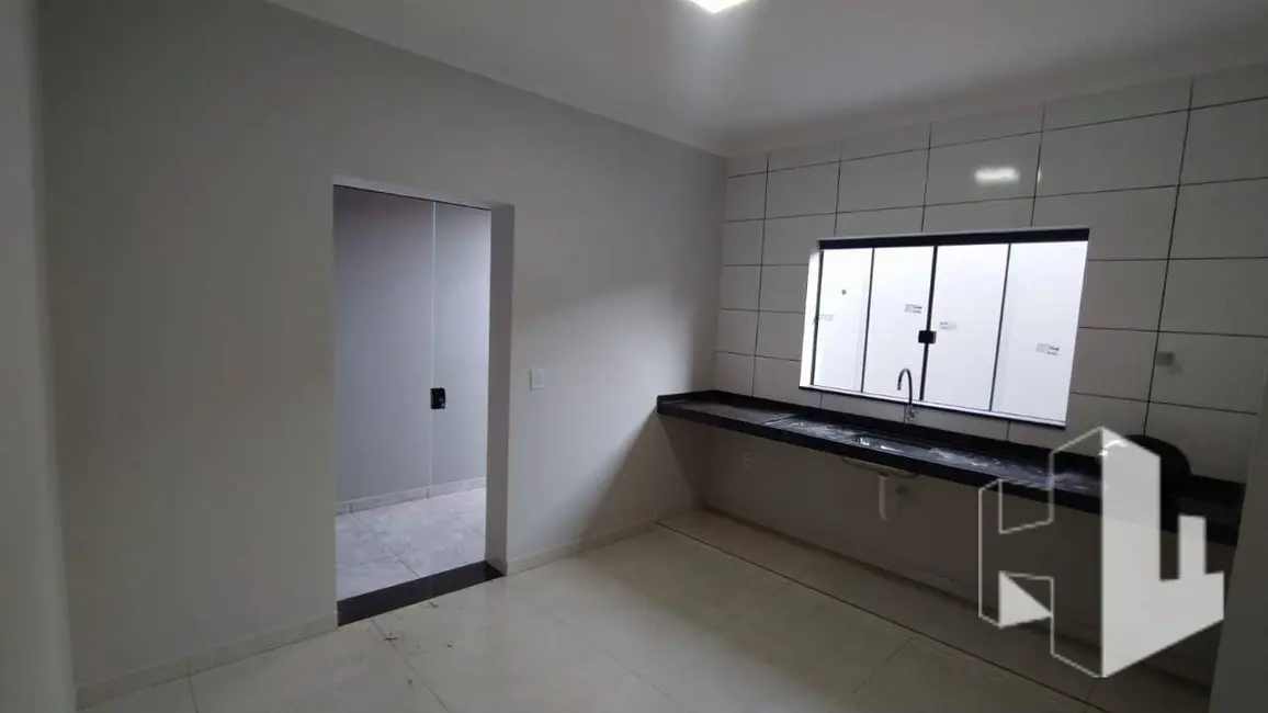 Casa com 2 quartos para alugar, 88m2 em Vila Carvalho, Jau - SP - imagem 6 Foto 6 de Casa com 2 quartos para alugar, 88m2 em Vila Carvalho, Jau - SP