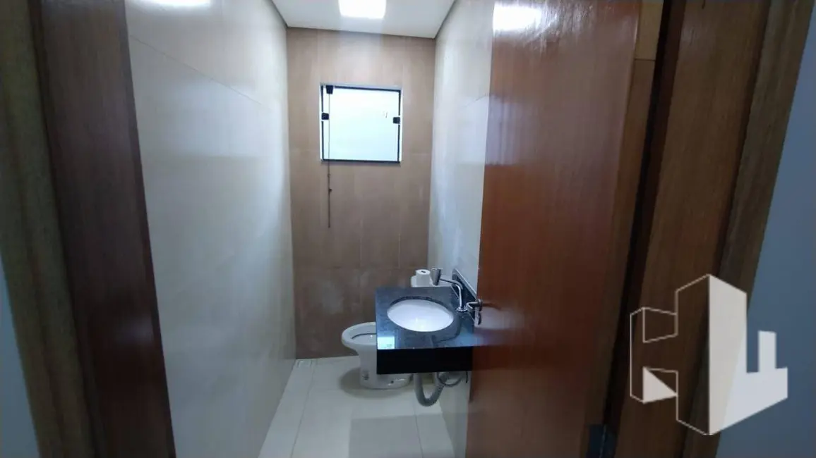 Casa com 2 quartos para alugar, 88m2 em Vila Carvalho, Jau - SP - imagem 3 Foto 3 de Casa com 2 quartos para alugar, 88m2 em Vila Carvalho, Jau - SP