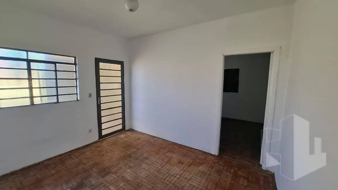 Foto 2 de Casa com 2 quartos para alugar, 50m2 em Centro, Jau - SP