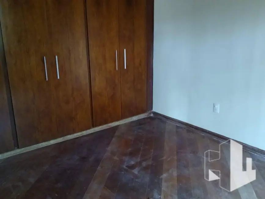 Foto 7 de Casa com 4 quartos à venda, 631m2 em Vila Brasil, Jau - SP