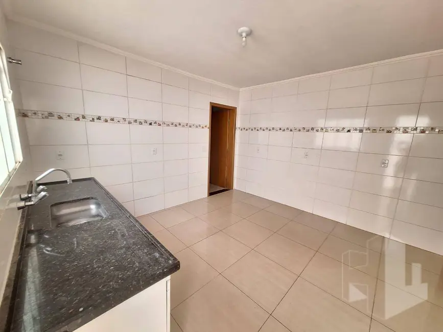 Foto 5 de Casa com 3 quartos à venda, 175m2 em Jardim Santa Helena, Jau - SP
