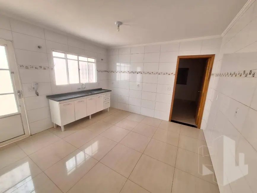 Foto 4 de Casa com 3 quartos à venda, 175m2 em Jardim Santa Helena, Jau - SP