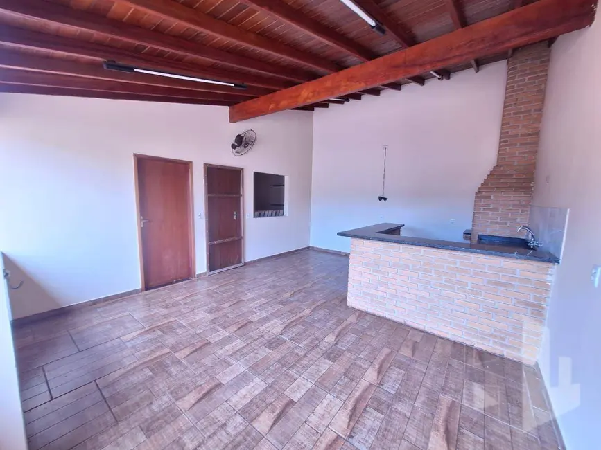 Foto 1 de Casa com 3 quartos à venda, 175m2 em Jardim Santa Helena, Jau - SP