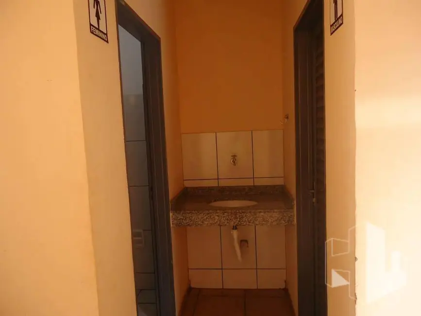 Foto 8 de Casa com 2 quartos à venda, 220m2 em Chácara Flora, Jau - SP