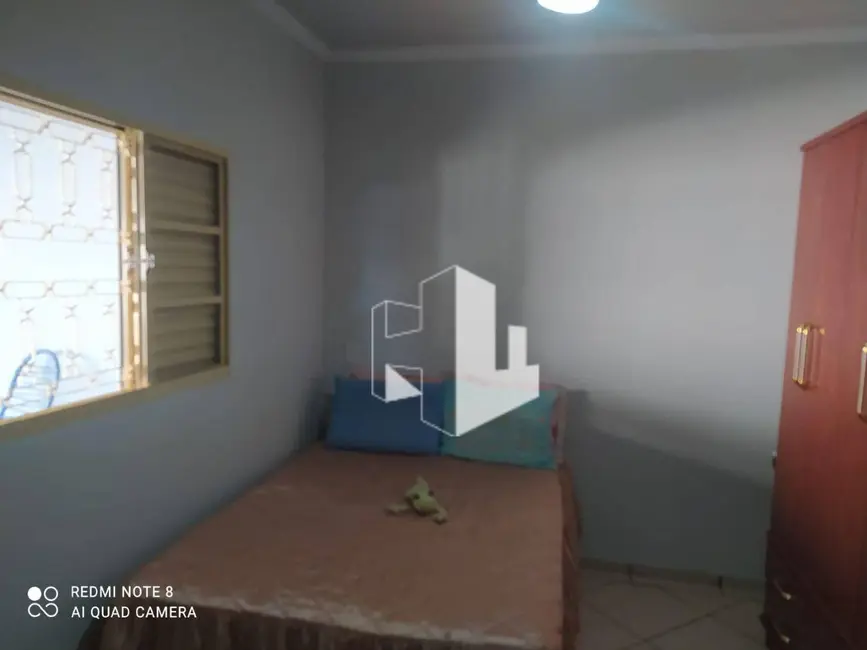 Foto 8 de Casa com 2 quartos à venda, 250m2 em Chácara Ferreira Dias, Jau - SP