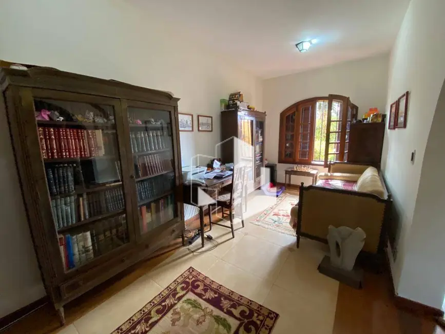 Casa com 4 quartos à venda, 660m2 em Jardim Maria Luiza II, Jau - SP - imagem 9 Foto 9 de Casa com 4 quartos à venda, 660m2 em Jardim Maria Luiza II, Jau - SP