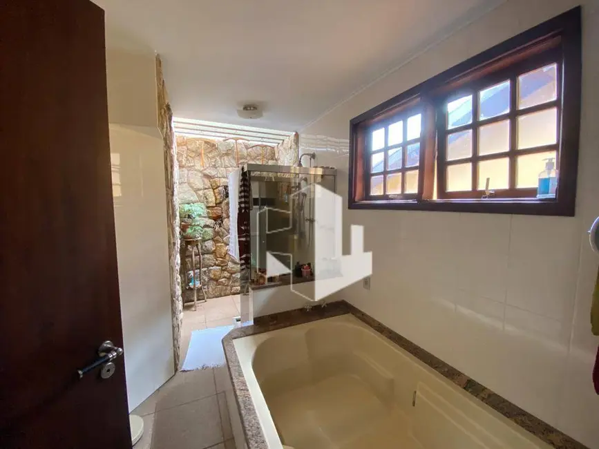 Casa com 4 quartos à venda, 660m2 em Jardim Maria Luiza II, Jau - SP - imagem 8 Foto 8 de Casa com 4 quartos à venda, 660m2 em Jardim Maria Luiza II, Jau - SP