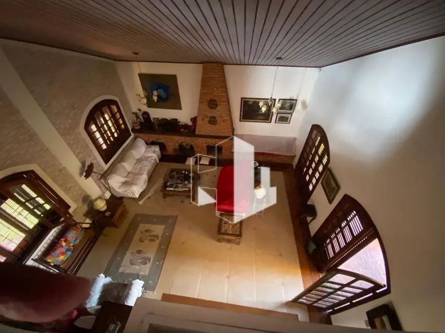 Casa com 4 quartos à venda, 660m2 em Jardim Maria Luiza II, Jau - SP - imagem 4 Foto 4 de Casa com 4 quartos à venda, 660m2 em Jardim Maria Luiza II, Jau - SP