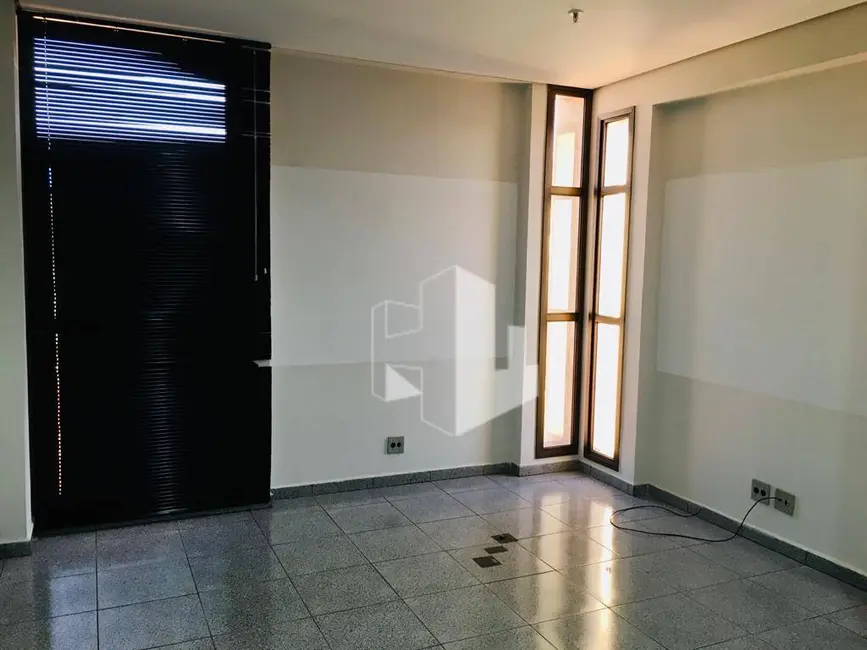 Foto 4 de Sala Comercial à venda, 80m2 em Centro, Jau - SP
