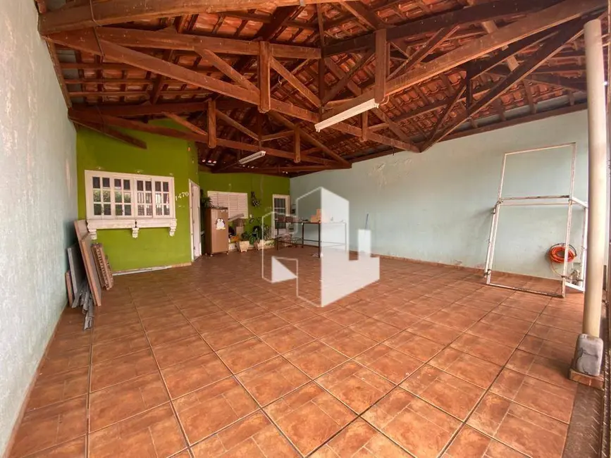 Foto 1 de Casa com 3 quartos à venda, 180m2 em Jardim Olímpia, Jau - SP