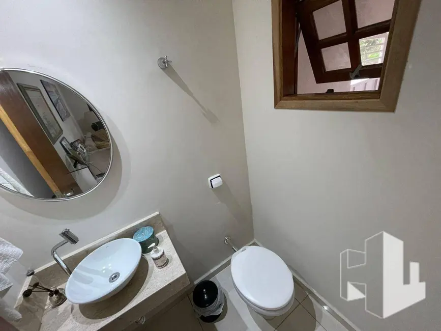 Foto 3 de Casa com 2 quartos à venda, 162m2 em Jardim América, Jau - SP