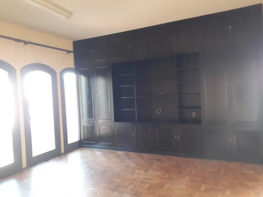 Foto 3 de Casa com 4 quartos à venda, 1250m2 em Vila Brasil, Jau - SP