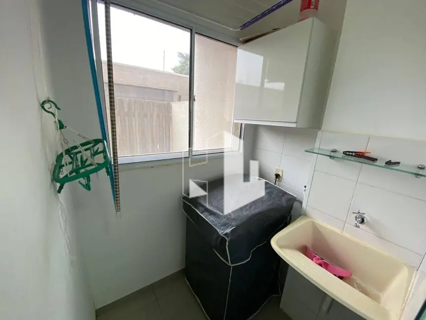 Foto 5 de Apartamento com 2 quartos para alugar, 54m2 em Conjunto Habitacional dos Comerciários I, Jau - SP
