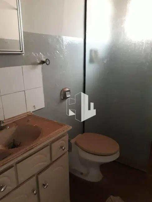 Foto 6 de Casa com 2 quartos à venda, 250m2 em Jardim das Paineiras, Jau - SP