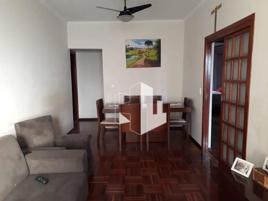 Foto 3 de Casa com 3 quartos à venda, 220m2 em Centro, Jau - SP