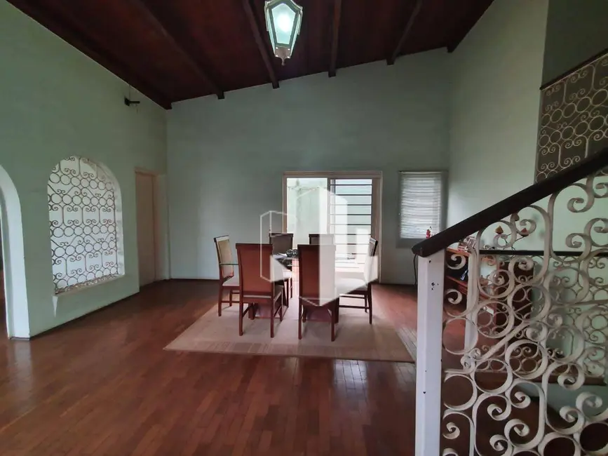 Foto 1 de Casa com 3 quartos à venda, 344m2 em Chácara Braz Miraglia, Jau - SP
