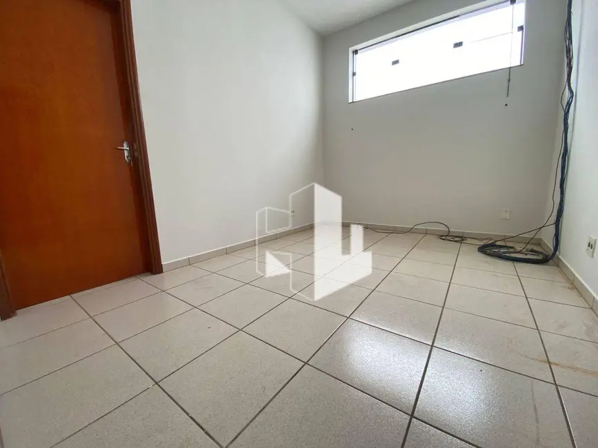 Foto 1 de Sala Comercial para alugar, 300m2 em Centro, Jau - SP