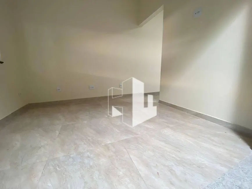Foto 3 de Casa com 3 quartos para alugar, 250m2 em Jardim Netinho Prado, Jau - SP