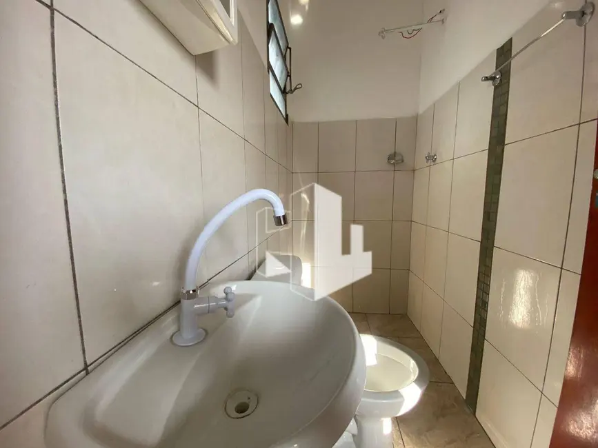 Foto 5 de Kitnet com 1 quarto para alugar, 100m2 em Vila Nova, Jau - SP