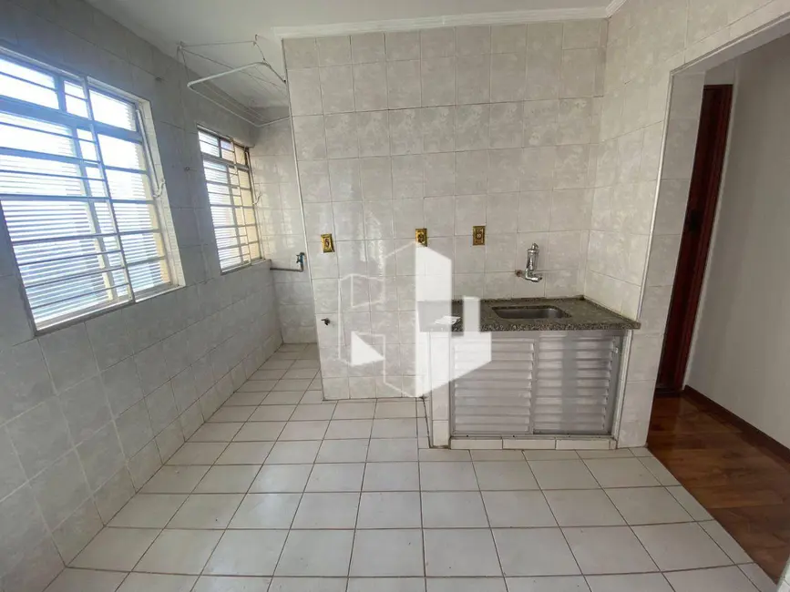 Foto 3 de Apartamento com 2 quartos à venda, 46m2 em Vila Brasil, Jau - SP