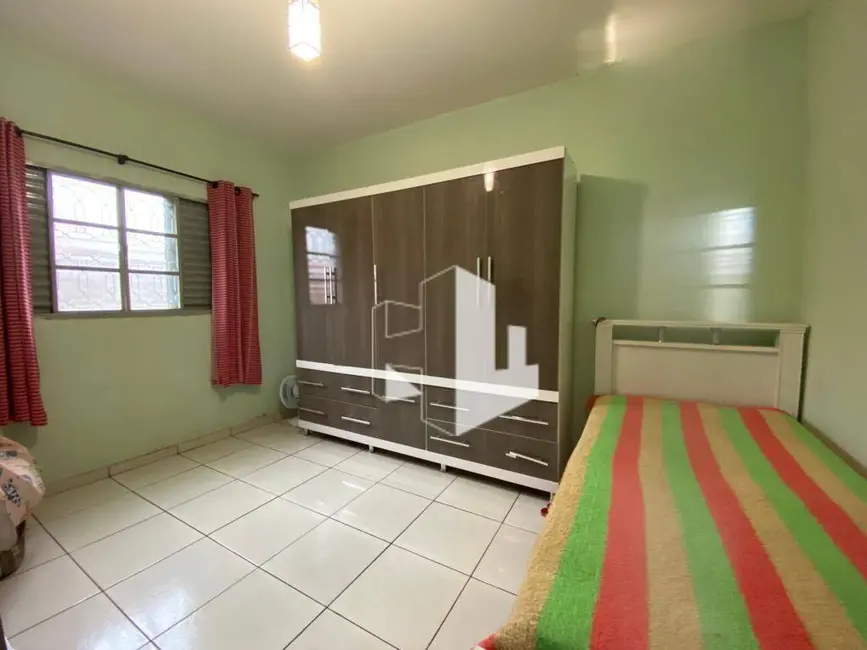 Foto 3 de Casa com 3 quartos à venda, 495m2 em Villagio Di Roma, Jau - SP