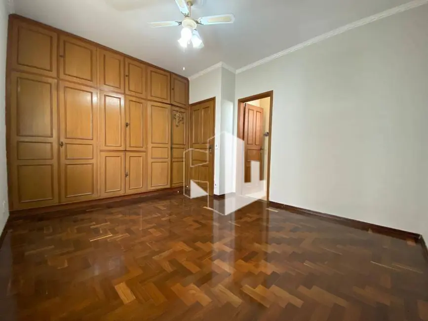 Foto 4 de Casa com 3 quartos à venda, 275m2 em Jardim Regina, Jau - SP