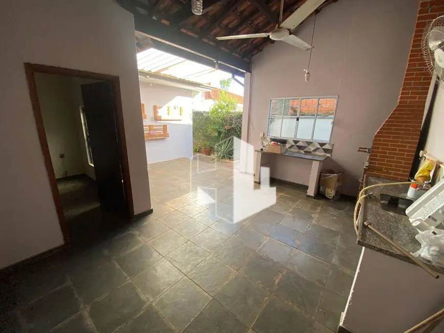 Foto 7 de Casa com 3 quartos para alugar, 250m2 em Jardim América, Jau - SP