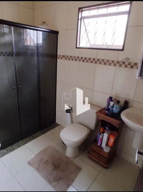 Foto 6 de Casa com 2 quartos à venda, 140m2 em Santo Antônio, Jau - SP