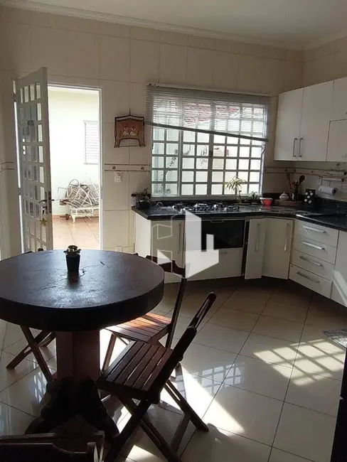 Foto 7 de Casa com 3 quartos à venda, 300m2 em Jardim Alvorada, Jau - SP