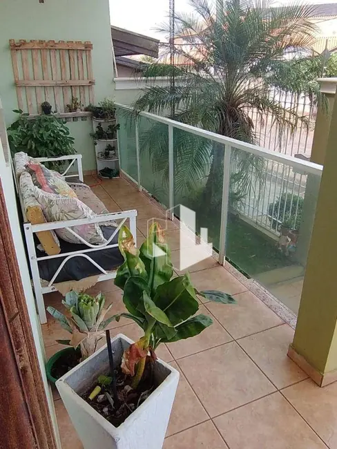 Foto 8 de Casa com 3 quartos à venda, 300m2 em Jardim Alvorada, Jau - SP