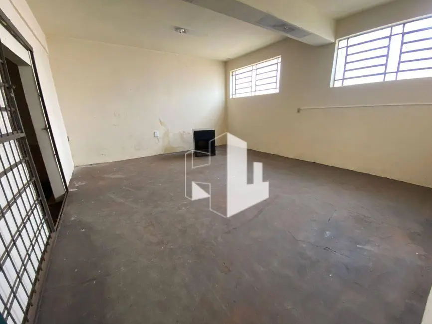 Foto 5 de Armazém / Galpão para alugar, 316m2 em Chácara Braz Miraglia, Jau - SP