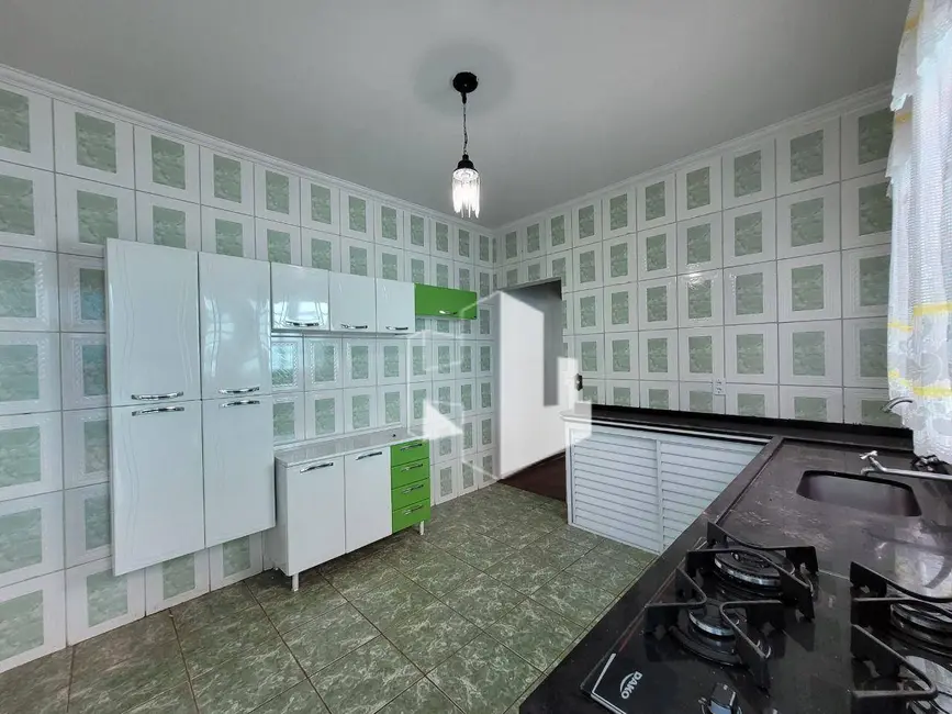 Foto 4 de Casa com 2 quartos à venda, 140m2 em Jardim Cila de Lúcio Bauab, Jau - SP