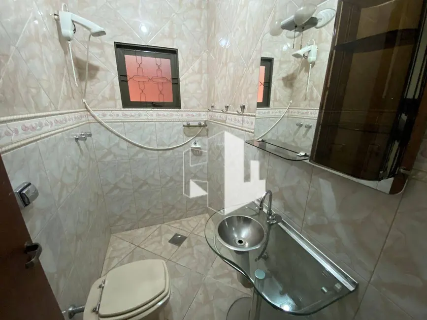 Foto 5 de Casa com 2 quartos à venda, 150m2 em Jardim Odete, Jau - SP