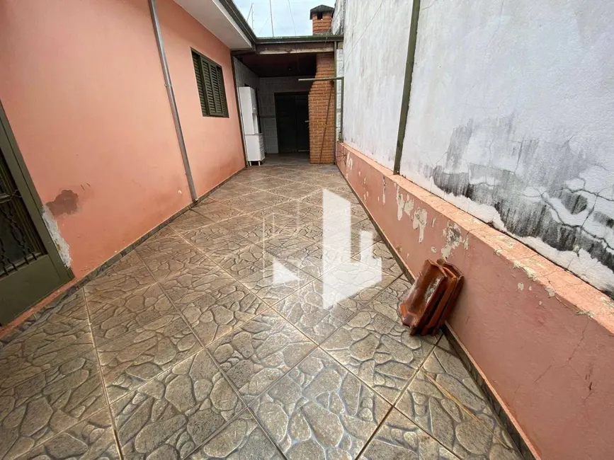 Foto 7 de Casa com 2 quartos à venda, 150m2 em Jardim Odete, Jau - SP