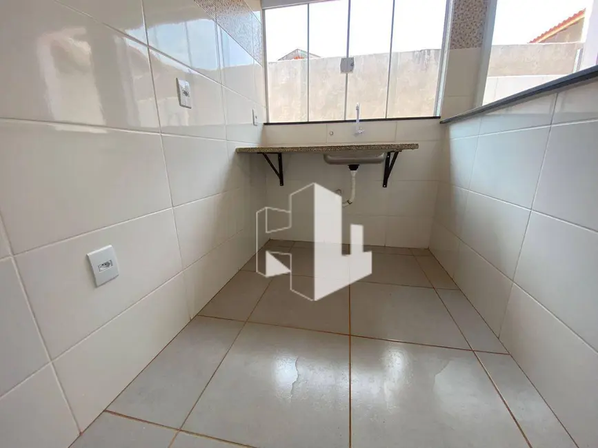 Foto 5 de Casa com 2 quartos para alugar, 200m2 em Jardim Pires I, Jau - SP