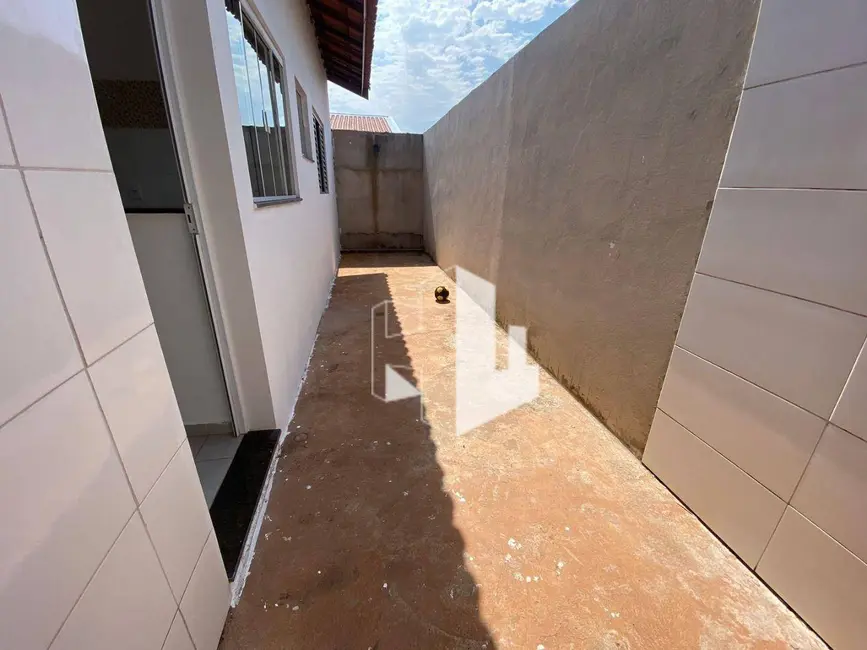 Foto 9 de Casa com 2 quartos para alugar, 200m2 em Jardim Pires I, Jau - SP