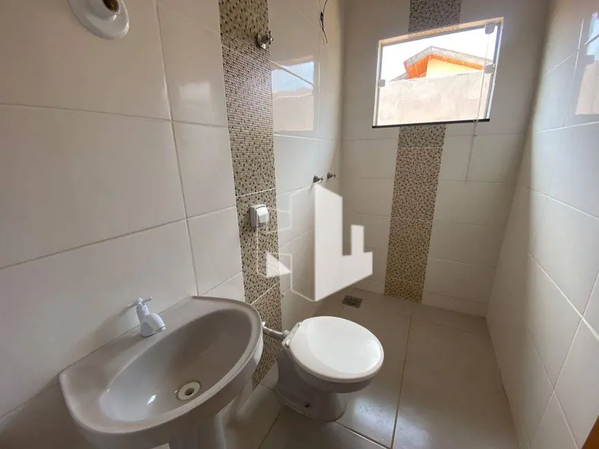Foto 4 de Casa com 2 quartos para alugar, 200m2 em Jardim Pires I, Jau - SP
