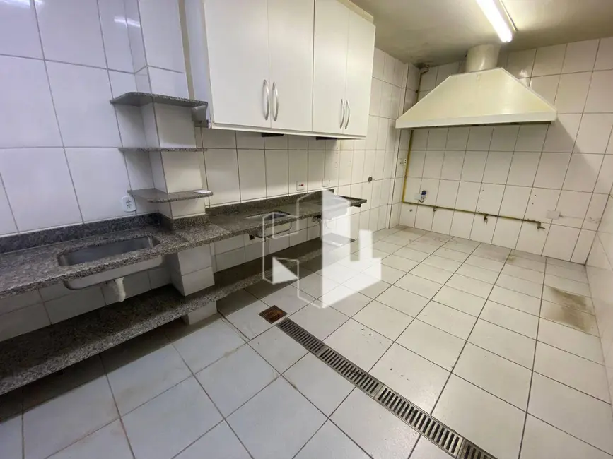 Foto 3 de Sala Comercial à venda e para alugar, 3600m2 em Chácara Braz Miraglia, Jau - SP