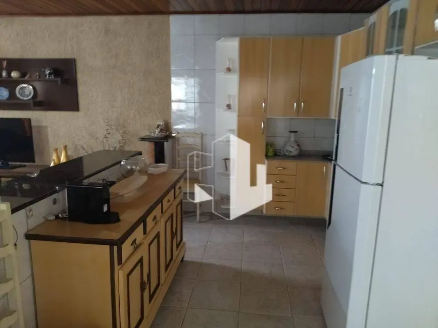 Foto 6 de Casa com 3 quartos à venda, 170m2 em Jardim Pires I, Jau - SP