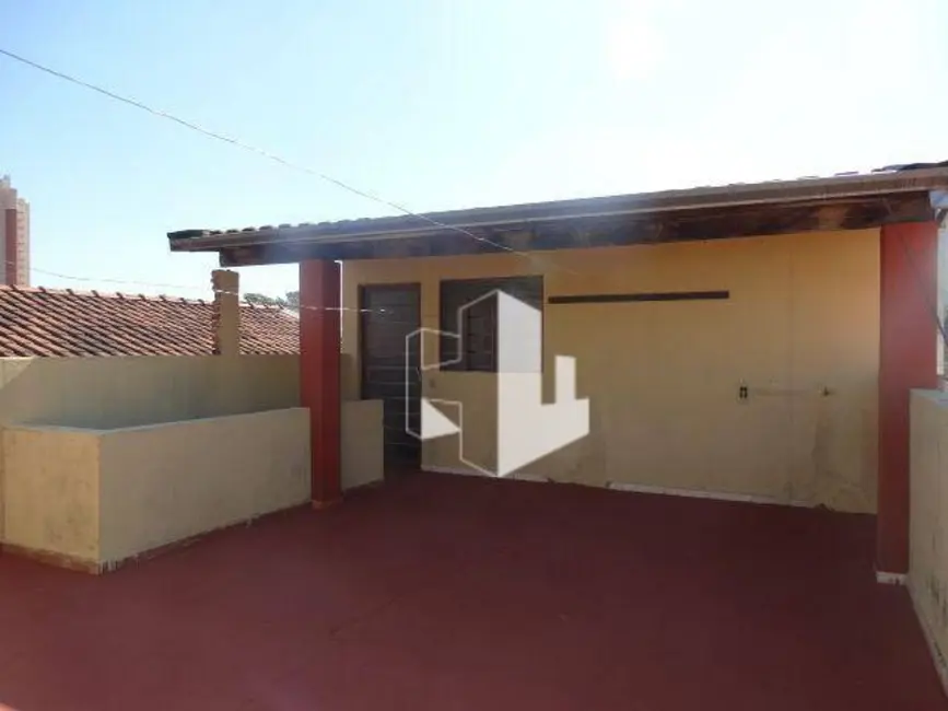 Foto 2 de Casa com 4 quartos à venda, 150m2 em Vila Quinze de Novembro, Jau - SP