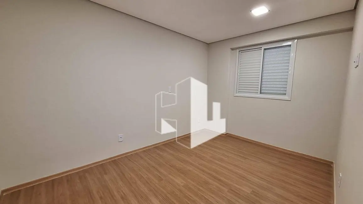 Foto 5 de Apartamento com 2 quartos para alugar, 127m2 em Vila Assis, Jau - SP