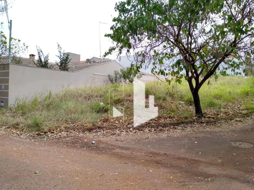 Foto 1 de Terreno / Lote à venda, 300m2 em Vila São Judas Tadeu, Jau - SP