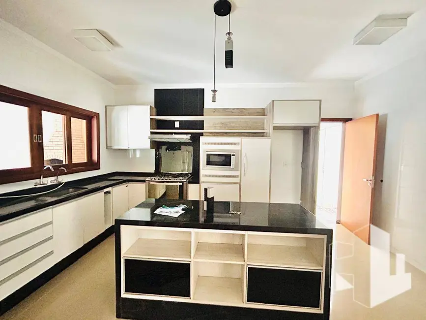 Foto 4 de Casa com 4 quartos à venda, 300m2 em Vila São Judas Tadeu, Jau - SP