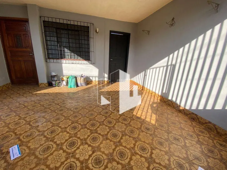 Foto 1 de Casa com 2 quartos à venda, 250m2 em Jardim Netinho Prado, Jau - SP